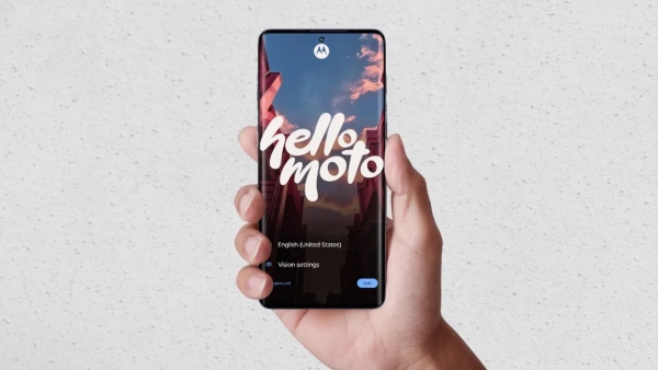 ಮೊಟೊರೊಲಾ ಎಡ್ಜ್‌ 50 ಪ್ರೊ ಫೋನ್‌ ಲಾಂಚ್‌!..ಫೀಚರ್ಸ್‌ ತಿಳಿದ್ರೆ, ವಾವ್‌ ಅಂತೀರಾ