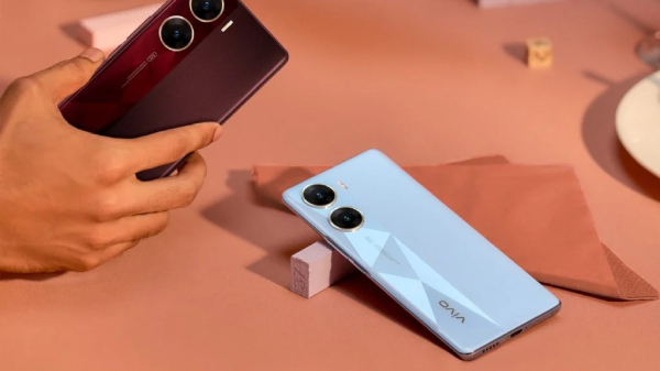 ವಿವೋ V30e ಸ್ಮಾರ್ಟ್‌ಫೋನ್‌ ಫೀಚರ್ಸ್‌ ಲೀಕ್! ಸೋನಿ IMX882 OIS ಕ್ಯಾಮೆರಾ..