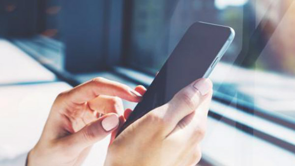 ಸ್ಮಾರ್ಟ್‌ಫೋನ್ ಹದಿಹರೆಯದವರ ಬಳಕೆ ಮನಸ್ಥಿತಿಯನ್ನು ಸುಧಾರಿಸಲಿದೆಯಂತೆ..