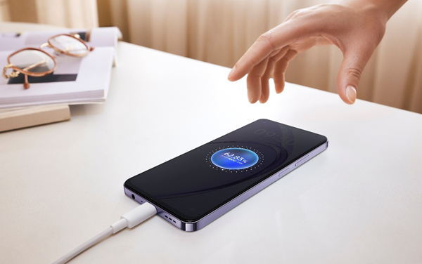 ಬೆರಗುಗೊಳಿಸುವ ವಿನ್ಯಾಸ ಮತ್ತು ಸಾಟಿಯಿಲ್ಲದ ಬಾಳಿಕೆಯೊಂದಿಗೆ OPPO A3 Pro ಆಗಮನ