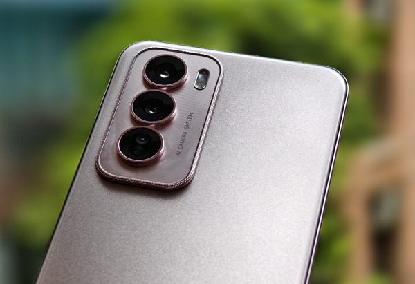 OPPO Reno12 Pro ವಿಮರ್ಶೆ: ಬೆರಗುಗೊಳಿಸುವ ವಿನ್ಯಾಸ, AI ಸೌಲಭ್ಯ, ಹಾರ್ಡ್ವೇರ್! OPPO Reno12 Pro ವಿಮರ್ಶೆ: ಬೆರಗುಗೊಳಿಸುವ ವಿನ್ಯಾಸ, AI ಸೌಲಭ್ಯ, ಹಾರ್ಡ್ವೇರ್!