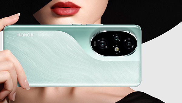 ಅಬ್ಬಾ! ಬೆಲೆ ಇಷ್ಟೊಂದಾ.. ಭಾರತಕ್ಕೆ ಬಂದೇಬಿಡ್ತು ಹೊಸ ಫೋನ್